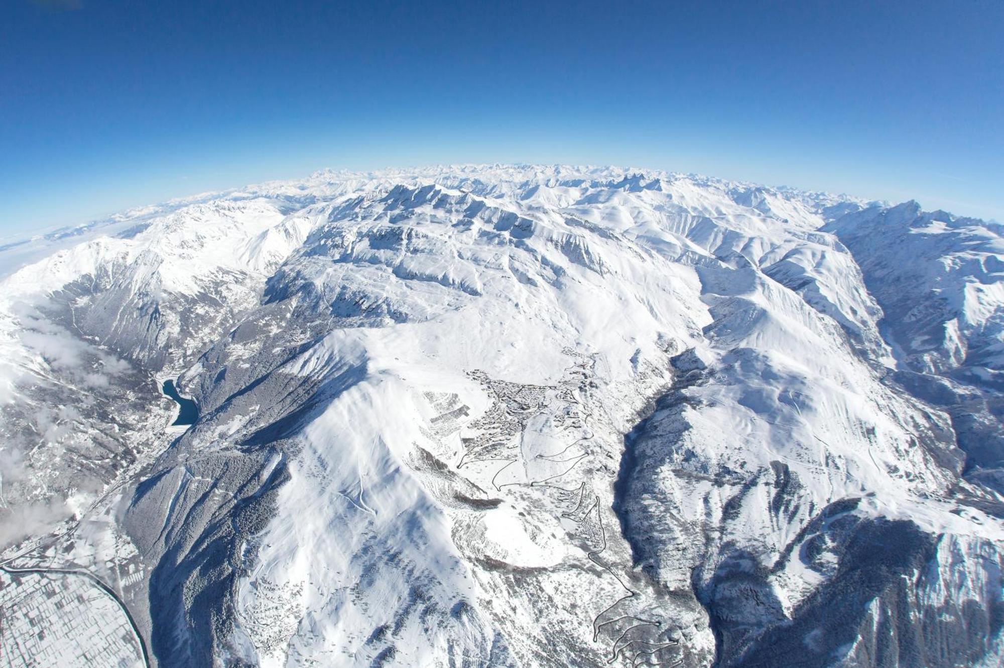 Chalet Alpe D'Huez 1850-Sea And Mountain Pleasure Avec 2 Appartements- 1 Appartement 3 Chambres 8 Couchages - 3 Salles D'Eau Et 1 Appartement 5 Chambres 12 Couchages 5 Salles D'Eau - Jacuzzi Et Sauna -Pieds Des Pistes Et Centre Εξωτερικό φωτογραφία