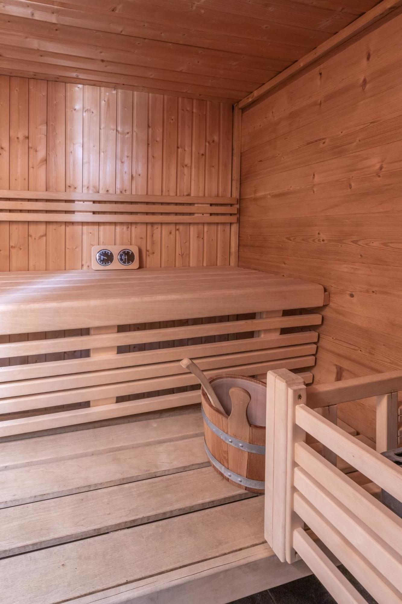 Chalet Alpe D'Huez 1850-Sea And Mountain Pleasure Avec 2 Appartements- 1 Appartement 3 Chambres 8 Couchages - 3 Salles D'Eau Et 1 Appartement 5 Chambres 12 Couchages 5 Salles D'Eau - Jacuzzi Et Sauna -Pieds Des Pistes Et Centre Εξωτερικό φωτογραφία